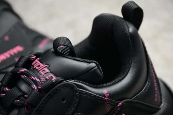 Triples Trainer Sneakers Letters 2000019