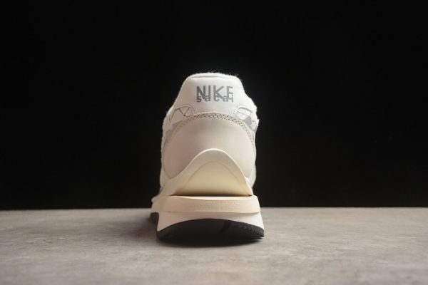 Sacai X Nike Ldvaporwaffle Mix Low White Dr5209-100