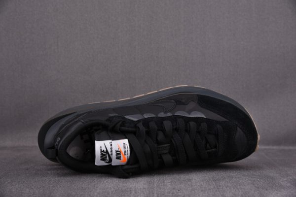 Nike Vaporwaffle Sacai ''Black Gum'' Dd1875-001