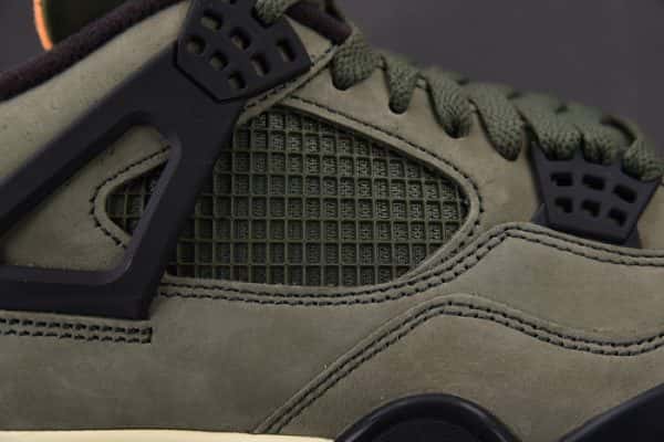 Air Jordan 4 Retro Undefeated Jbm351-M1