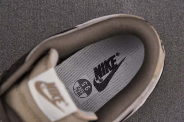 Otomo Katsuhiro X Nike Sb Dunk Low Steamboy Ost Lf0039-001