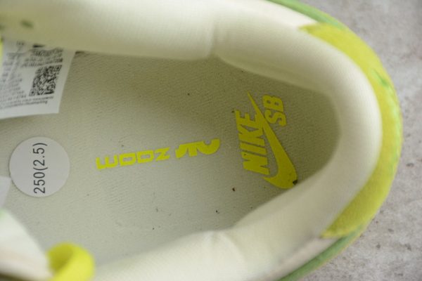 Nike Sb Dunk Low Green Apple Dm0807-300