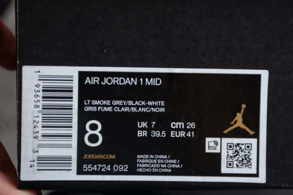 Air Jordan 1 Mid Light Smoke Grey 554724-092