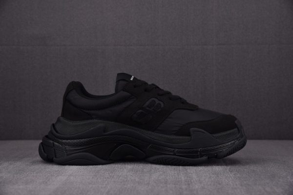 Triples Trainer Sneakers 2000058