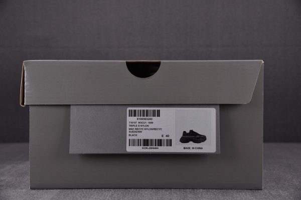 Triples Trainer Sneakers 2000058