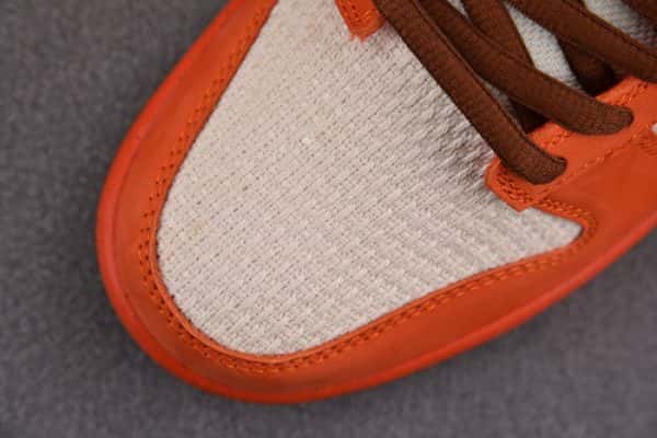 Nike Sb Dunk Low Top Ramen 313170-101