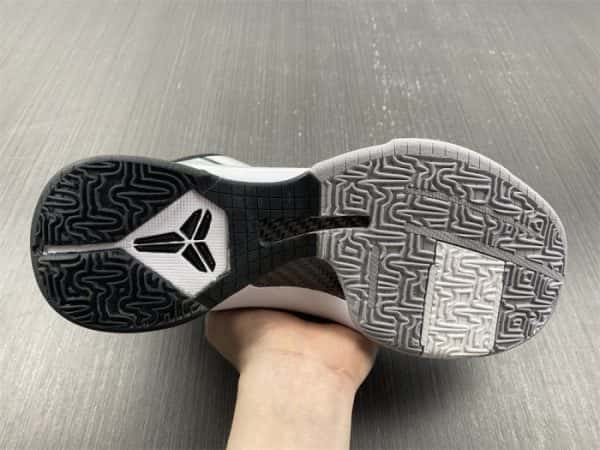 Nike Zoom Kobe 5 Tb ''White Black'' 407710-100