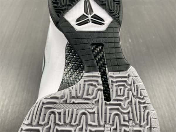 Nike Zoom Kobe 5 Tb ''White Black'' 407710-100