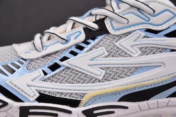 OFW Be Right Back BRB000011