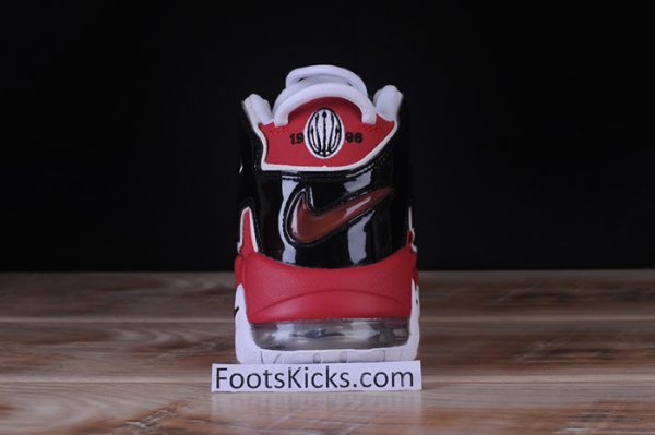 Air More Uptempo ''96 "Bulls" 921948-600