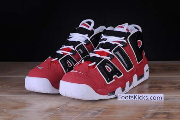 Air More Uptempo ''96 "Bulls" 921948-600