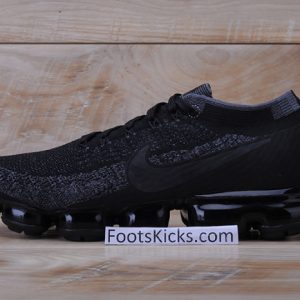 Nikelab Air Vapormax Flyknit "Triple Black" - 899473 003