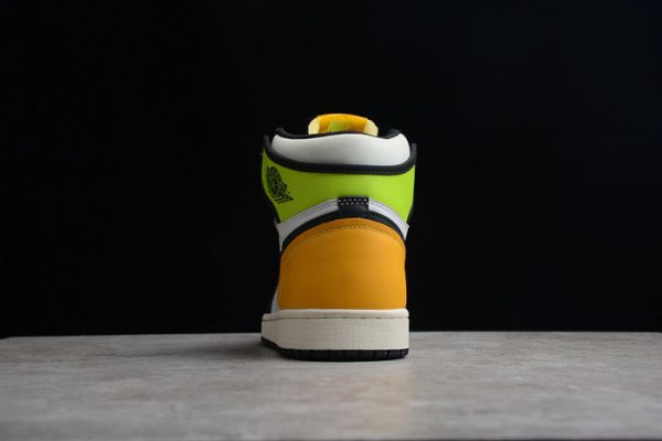 Air Jordan 1 High Og ¡°University Gold¡± 555088-118