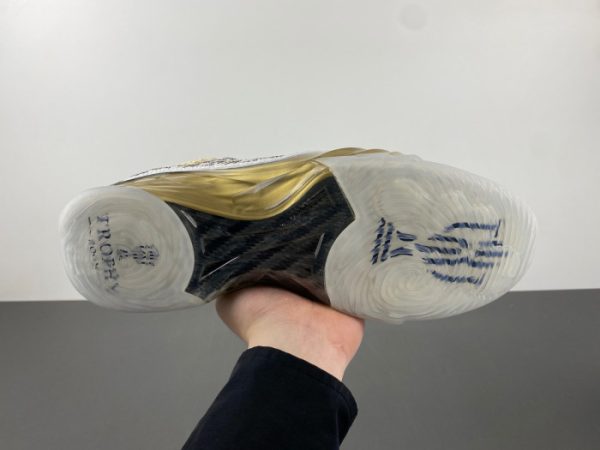 Air Jordan 23 Trophy Room White 853336-123